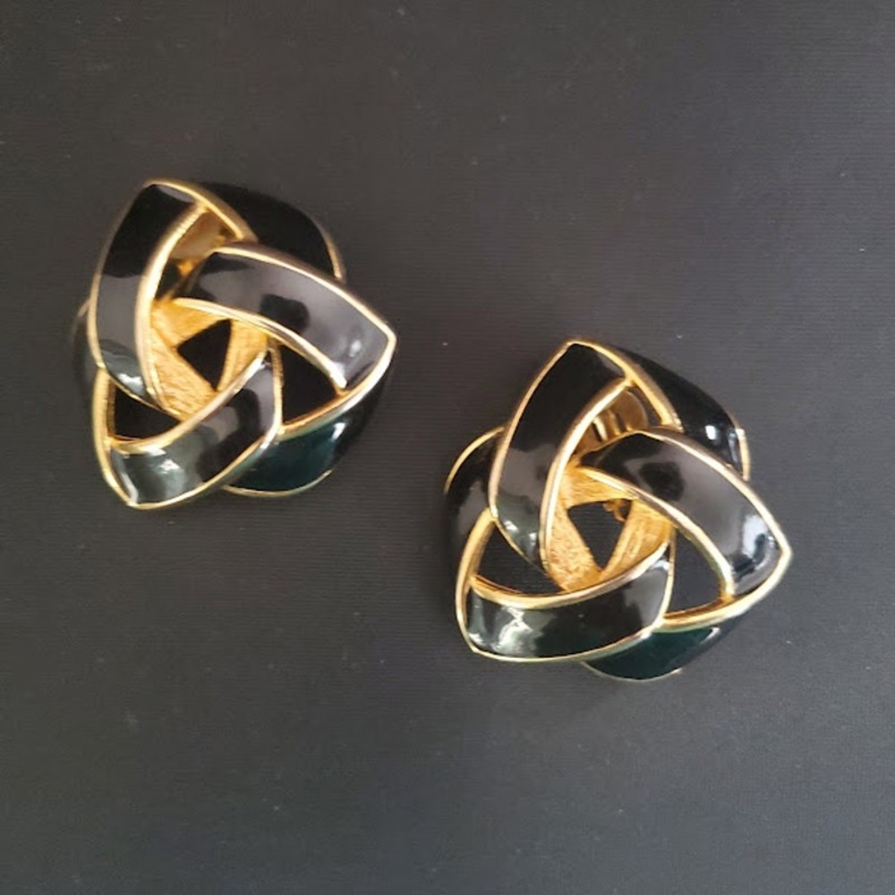 VTG Givenchy Large Chunky Knot Clip‎ On Earrings Black Enamel Gold Plate 1980's